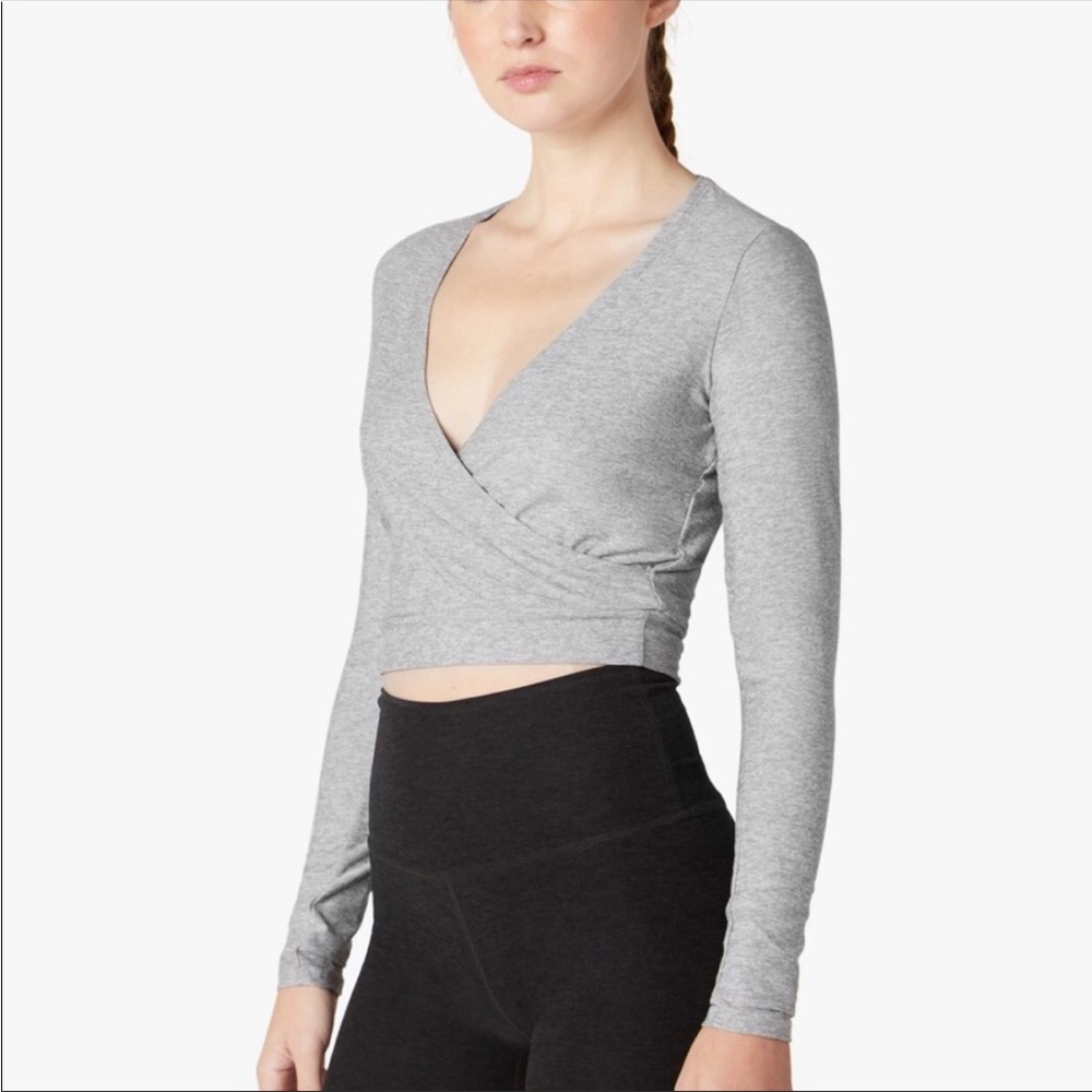 Beyond Yoga Lightweight Spacedye Day And Night Cropped Pullover, Small